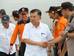 Wapres JK Tinjau Penanggulangan Gempa Lombok
