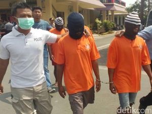 Pembakar Mobil dan Penganiaya Anggota Perhutani Blora Ditangkap Pembakar Mobil dan Penganiaya Anggota Perhutani Blora Ditangkap
