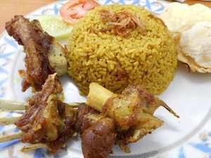 Menu Harian Ramadhan Ke-28 : Bersantap dengan Nasi Kebuli Harum Menggoda Menu Harian Ramadhan Ke-28 : Bersantap dengan Nasi Kebuli Harum Menggoda
