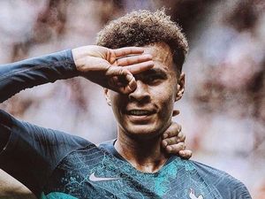 Pesepakbola Dele Alli Terjun ke Dunia Fashion, Ini Produk yang Dirilisnya Pesepakbola Dele Alli Terjun ke Dunia Fashion, Ini Produk yang Dirilisnya