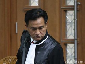 Yusril di Antara Jokowi dan HTI