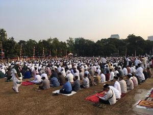 Potret Suasana Salat Idul Adha di Masjid Al Azhar Pagi Ini