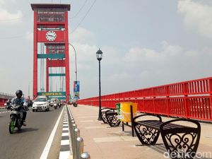Jembatan Ampera Palembang Ditutup Saat Salat Id