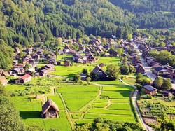 Jepang Negara Maju, Tapi Kok Desa Wisatanya Tetap Keren?