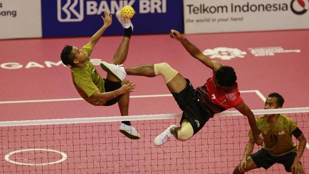 Tim sepak takraw putra harus puas meraih medali perunggu.