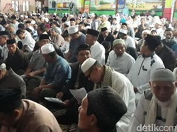 Sebagian Warga Sukabumi Laksanakan Shalat Idul Adha Hari Ini