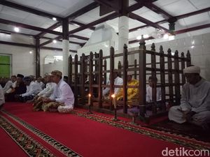Mengintip Ritual Grebeg Agung Keraton Kanoman Cirebon