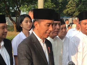 Melihat Aksi Ambar Claudia, Paspampres Wanita yang Mengawal Jokowi