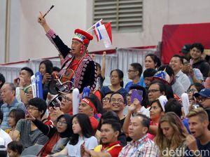 Suporter Thailand pun Ikut Dukung Lifter Indonesia