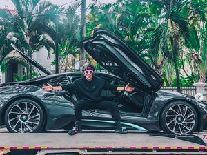 Sudah Naksir Selama 6 Bulan, Atta Halilintar Mampu Beli BMW i8 Sudah Naksir Selama 6 Bulan, Atta Halilintar Mampu Beli BMW i8