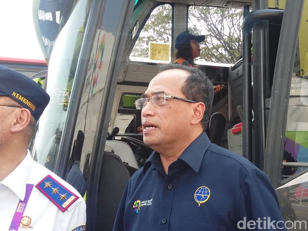 Menhub akan Pecat PNS yang Terbukti Korupsi Menhub akan Pecat PNS yang Terbukti Korupsi