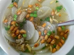 Masak Apa Hari Ini : Soto Bandung dan Kering Pedas Kentang