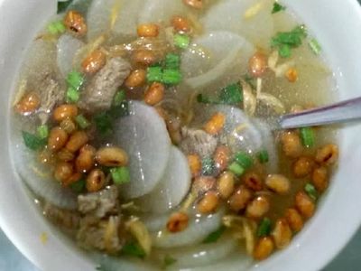 Biar Perut Hangat, Ayo Sarapan Soto Bandung yang Gurih Enak