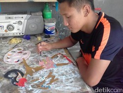 Syahrian Abimanyu, dari Kulit Bundar ke Wayang Kulit