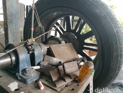 Pelek Terbelah Dua Dibikin Jadi Mulus Lagi, Bagaimana Caranya?