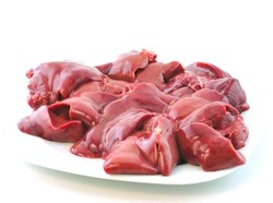 Iwh, Petugas Bandara Temukan 15 Kg Jeroan Kambing di Bagasi Penumpang