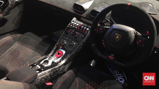 Lamborghini Huracan Versi 
