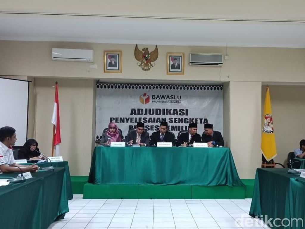 Sidang M Taufik Vs KPU DKI akan Dengarkan Keterangan Ahli Sidang M Taufik Vs KPU DKI akan Dengarkan Keterangan Ahli