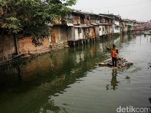 Belum Seperti Sungai di Seoul, Normalisasi Ciliwung Baru 48%
