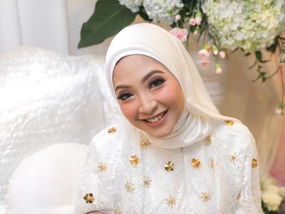 Cantiknya Nurul, Hijabers Mantan Pramugari Kakak Ipar Dian Pelangi
