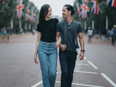 10 Foto Prewedding Simpel Artis, Cocok Buat Pasangan Low Budget