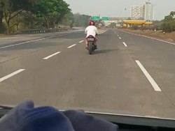 Viral Pemotor Nekat Masuk Jalan Tol Bekasi, Polisi: Pelaku Sudah Disanksi