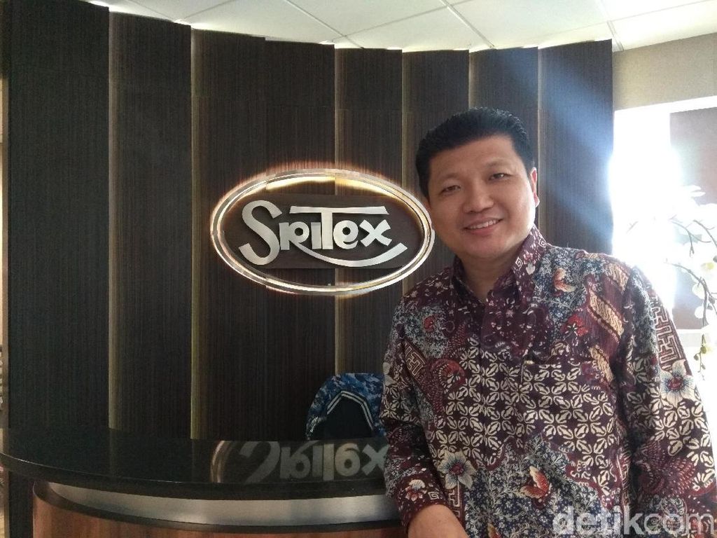 Perang Dagang Bikin Sritex Dapat Klien Raksasa dari AS Perang Dagang Bikin Sritex Dapat Klien Raksasa dari AS