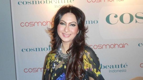 Diana Pungky, Kareena Kapoor, Gooding Jr, Jennifer Aniston hingga Selena Gomez