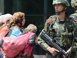 Ada Risiko Penindasan, Jerman Hentikan Deportasi Uighur ke China