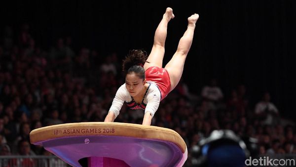 Aksi Cantik Pesenam Korsel Ini Hasilkan Emas