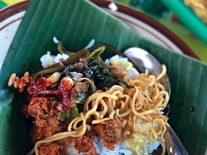 Meski Lauknya Sederhana, Sarapan Nasi Ponggol Puas Kenyangnya