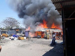 Gara-gara Kompor, Rumah dan Kandang Kambing Ludes Terbakar