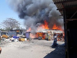 Gara-gara Kompor, Rumah dan Kandang Kambing Ludes Terbakar