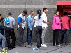 Mata Uang Bolivar Baru Diluncurkan, Venezuela Lumpuh