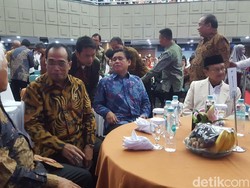 Menhub hingga BJ Habibie Hadiri Bedah Buku Lima Windu BPPT