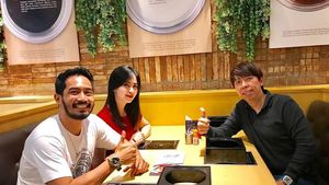 Intip Momen Makan Yama Carlos dan Arfita Dwi Putri