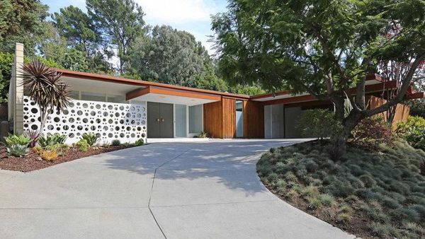 Rumah Bintang Fifty Shades Dijual Rp 46 M, Begini Isinya