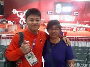 Tak Raih Medali, tapi Lifter 19 Tahun Ini Petik Banyak Pelajaran