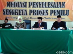 Bawaslu Blitar Gelar Sidang Ajudikasi Sengketa Pemilu Dua Partai