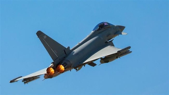 PM Inggris Kirim Empat Jet Tempur Typhoon ke Qatar