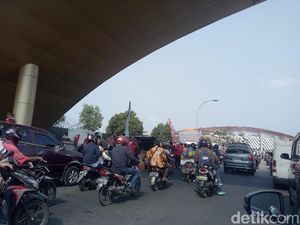 Sejam Sebelum Kickoff Indonesia vs UEA, Jalur ke Stadion Macet Parah