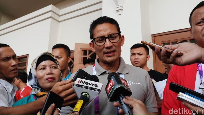 Sandiaga Beri Tips Sukses ke Mahasiswa Uhamka