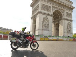 Motor Pakai Box, Jangan Baper Kalau Dibilang Bawa Rice Cooker