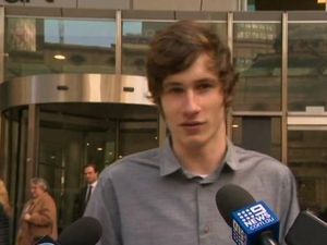 Pukul Wajah Remaja, Polisi Victoria Dihukum 1 Tahun Penjara