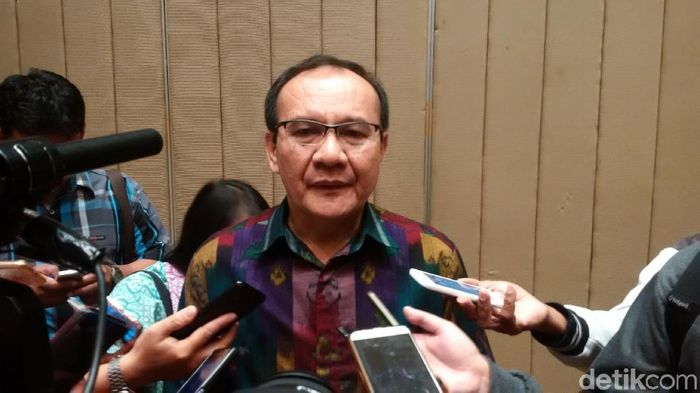Ketua Satgas Waspada Investasi, Tongam L Tobing /Foto: Angling Adhitya Ketua Satgas Waspada Investasi, Tongam L Tobing /Foto: Angling Adhitya