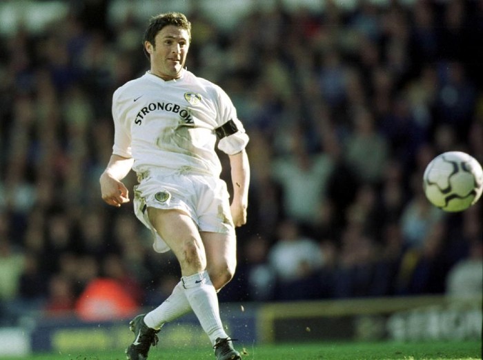 7 Apr 2002:  Robbie Keane of Leeds scores during the match between Leeds United and Sunderland in the FA Barclaycard Premiership at Elland Road, Leeds. Mandatory Credit: Michael Steele/Getty Images