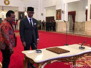 Alasan Airlangga Pilih AGK Gantikan Idrus: Sudah Masuk List Terus Alasan Airlangga Pilih AGK Gantikan Idrus: Sudah Masuk List Terus