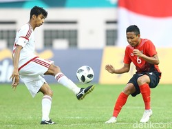 Penalti Zayed Alameri di menit ke-20 membuat timnas U-23 tertinggal 0-1 di babak pertama.