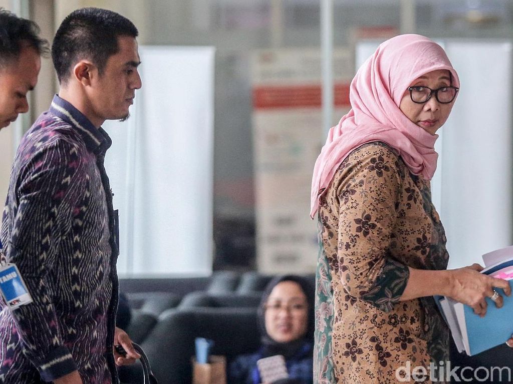 Dirjen PAS Dicecar KPK soal Fasilitas di Lapas Sukamiskin Dirjen PAS Dicecar KPK soal Fasilitas di Lapas Sukamiskin