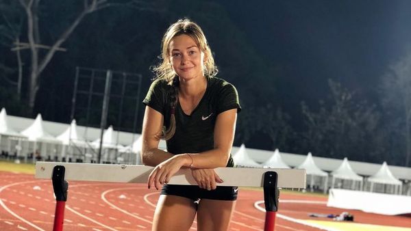 Terpana Tangguhnya Anna Bulanova, Atlet Lompat Jauh Kirgizstan